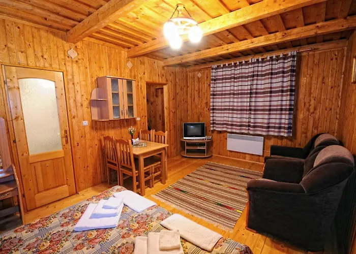 Legenda Hotel Shayan