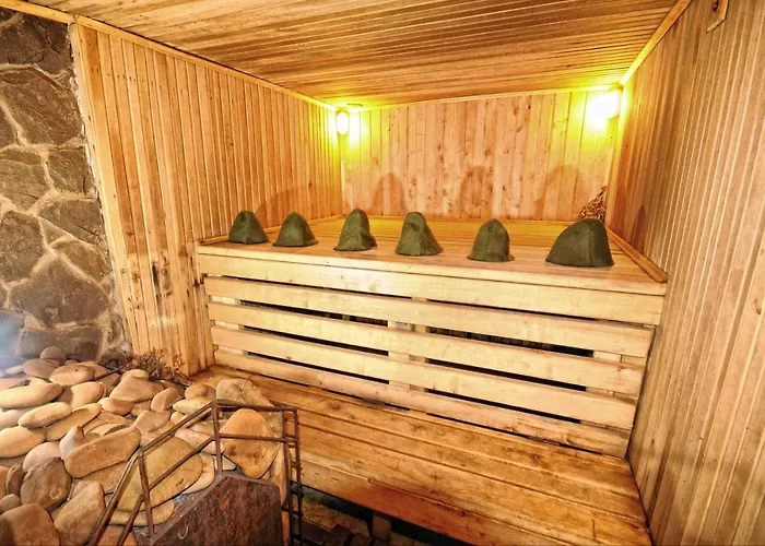 Legenda Hotel *